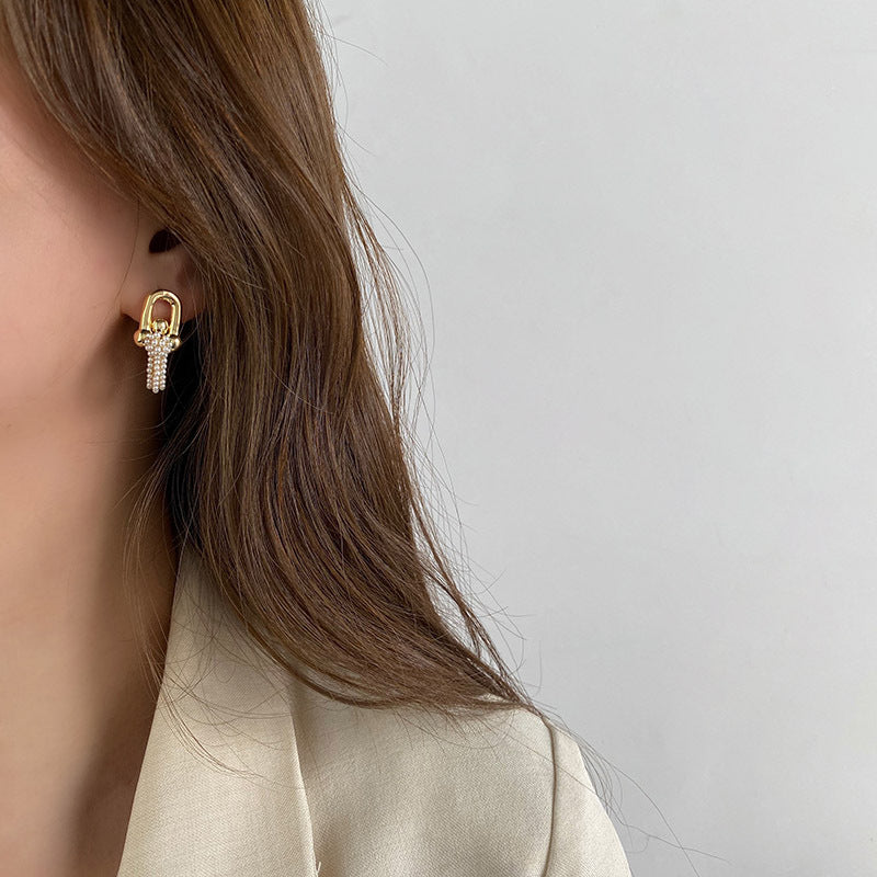 Pearl Link Earrings