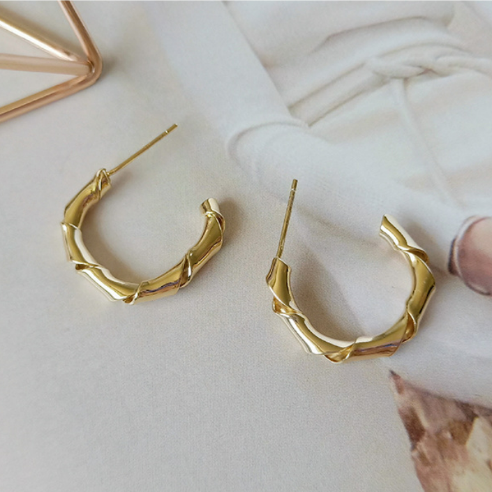 Hollow Spiral Hoops