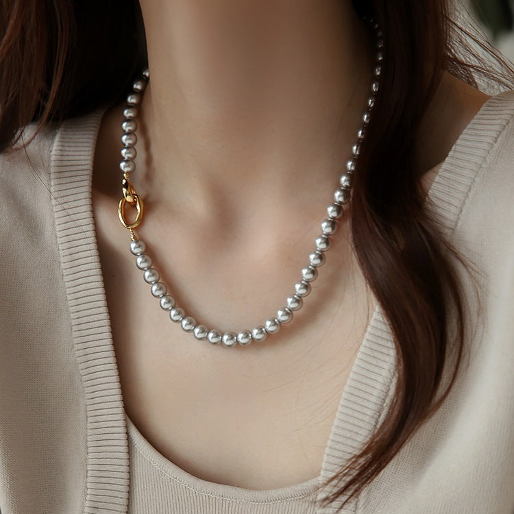 Collar de perlas de Akoya Gray