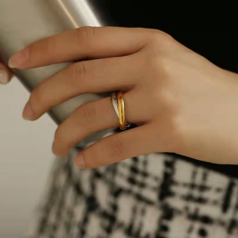 Mobius Infinity Ring