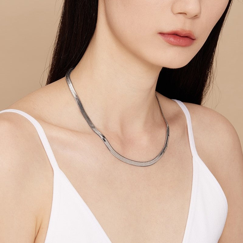 Bold Herringbone Chain