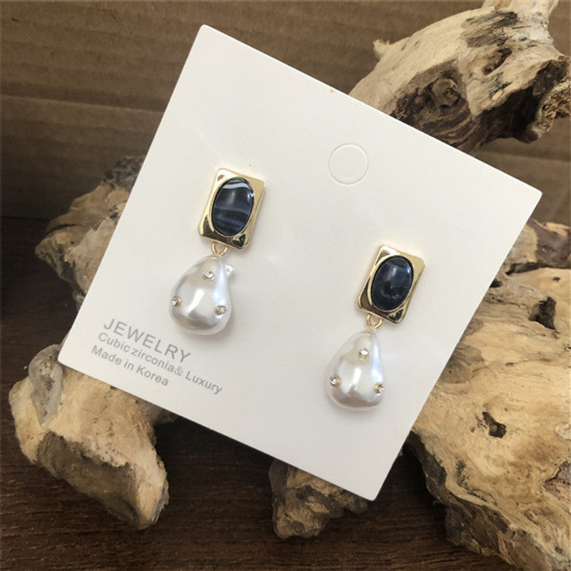 Lazurite and Pearl Earrings