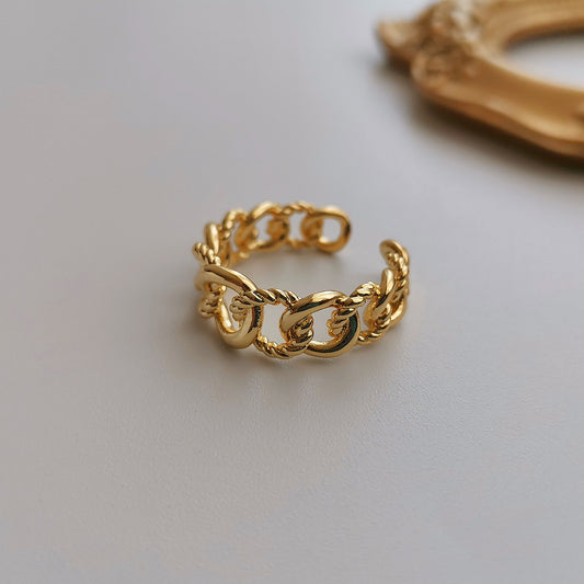 SAND Jewelry Everyday 14k Gold Retro Link Chain RingSAND Jewelry Everyday Retro Link Chain Ring