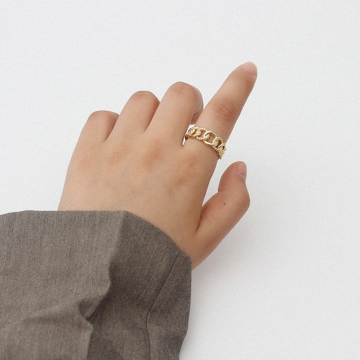 SAND Jewelry Everyday 14k Gold Retro Link Chain RingSAND Jewelry Everyday Retro Link Chain Ring