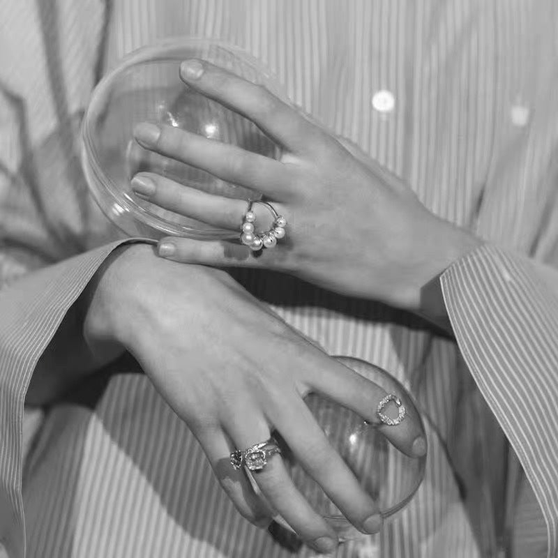Graduated Pearl Ring