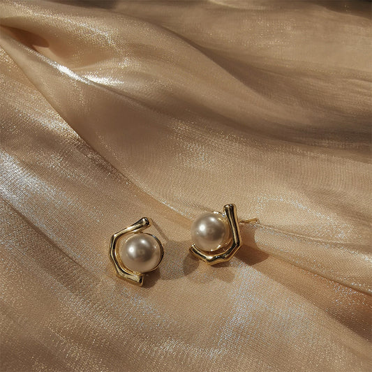 Framed Pearl Earrings