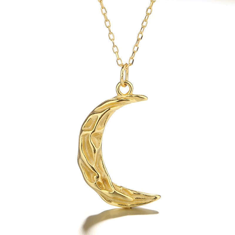Coarse Moon Necklace