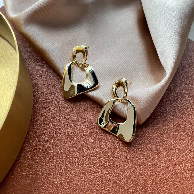 Modern Irregular Hoops