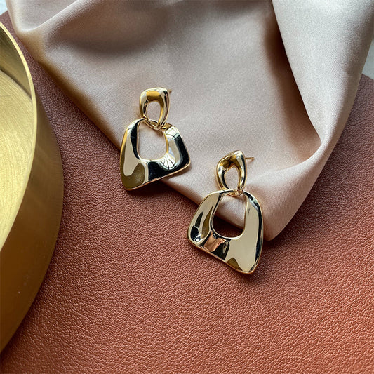 Modern Irregular Hoops