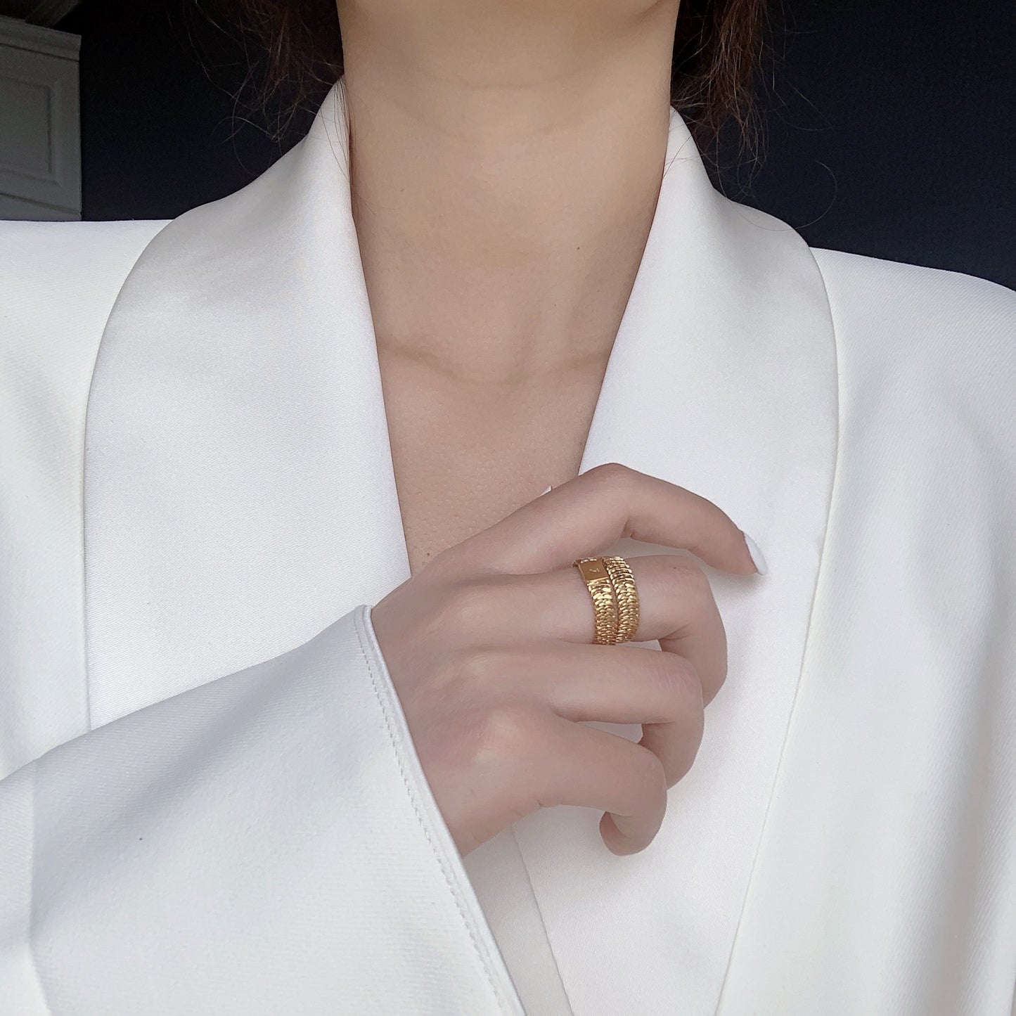 SAND Jewelry Everyday Wrapped 18k Gold Herringbone Chain RingSAND Jewelry Everyday Coil Herringbone Chain Ring