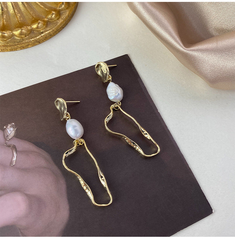 SAND Jewelry Curated Fashion Twisted Dangle Hoop Earrings