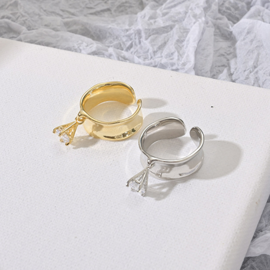Diamond Prong Ring