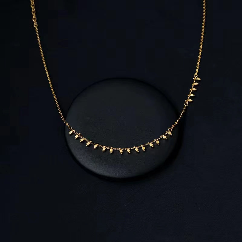 ArtDeco Detail Necklace