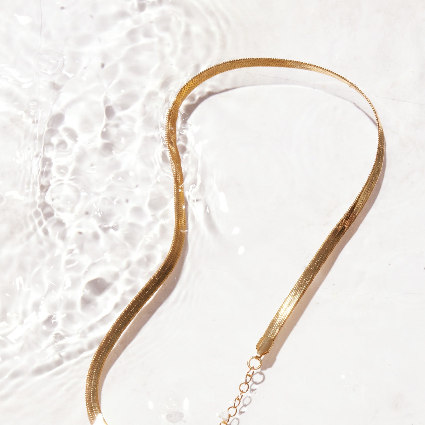 Bold Herringbone Chain