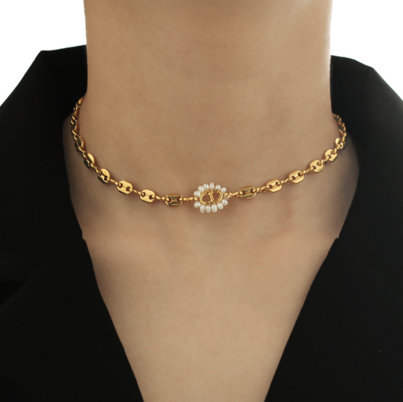 Pearl Pignose Necklace