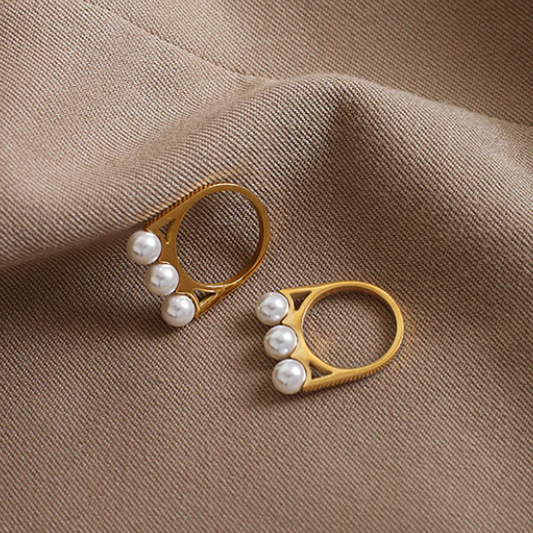 Triple Pearl Ring