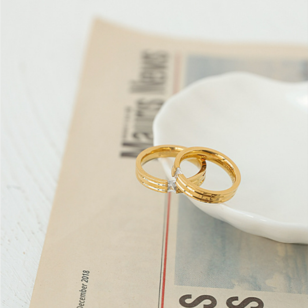 Banded Diamond Ring