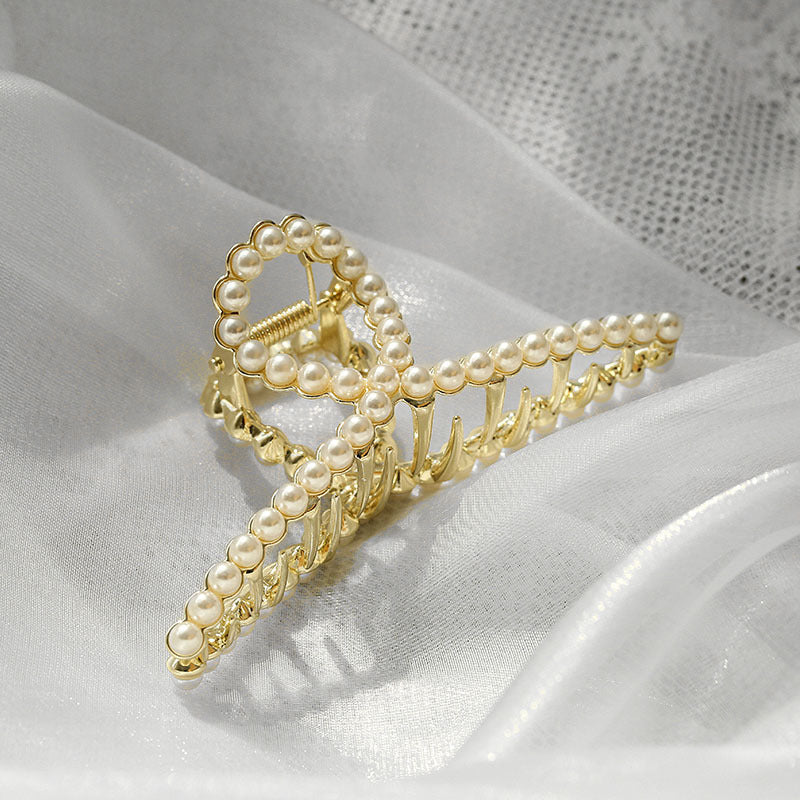 Pearl Hair Claw
