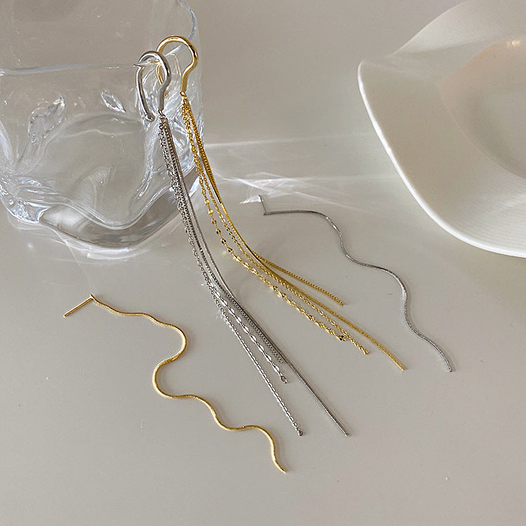 Long Tassel Earclip