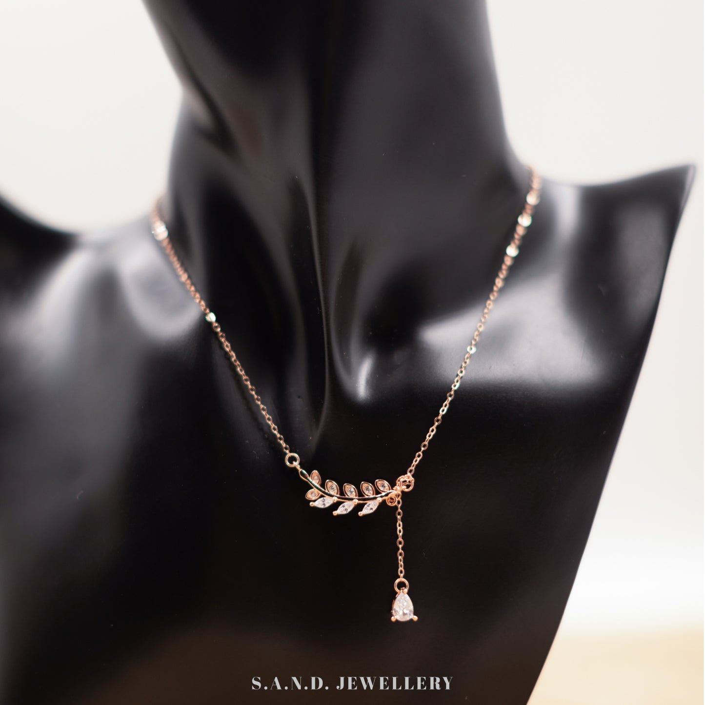 Diamond Vine Necklace