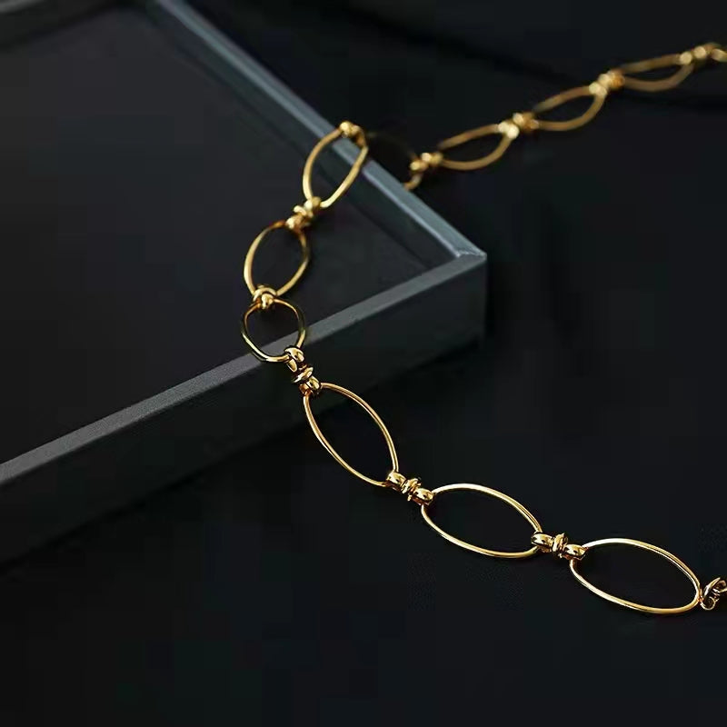 Magnified Link Necklace