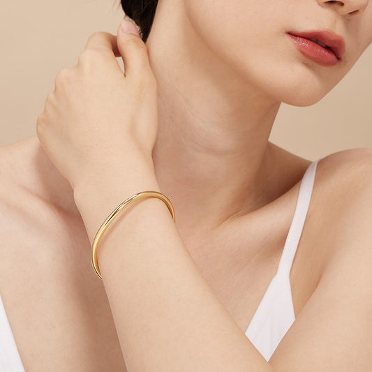 Curve of Dune Bracelet